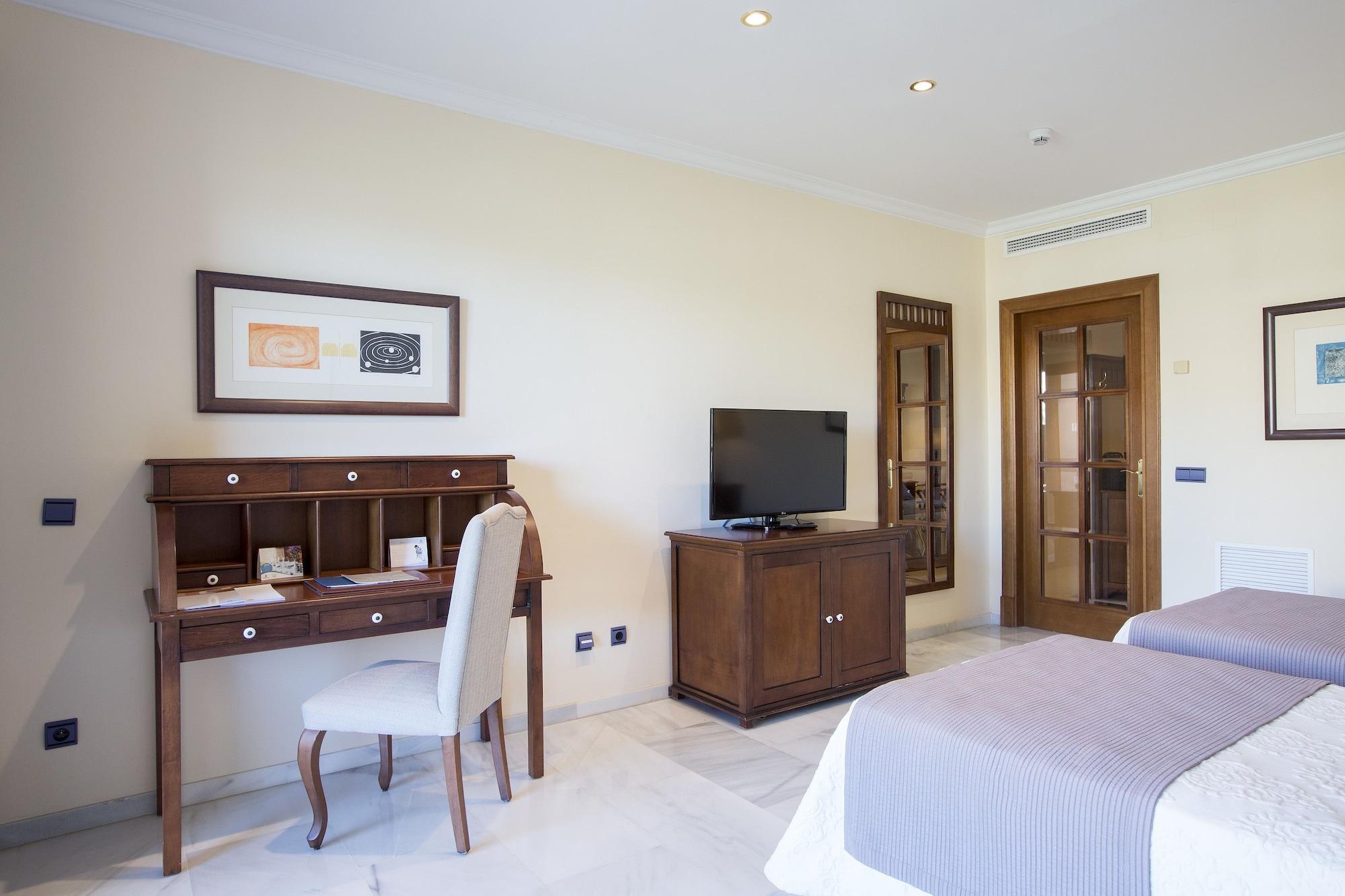 Hipotels Barrosa Palace & Spa Chiclana de la Frontera Zewnętrze zdjęcie A room at the hotel