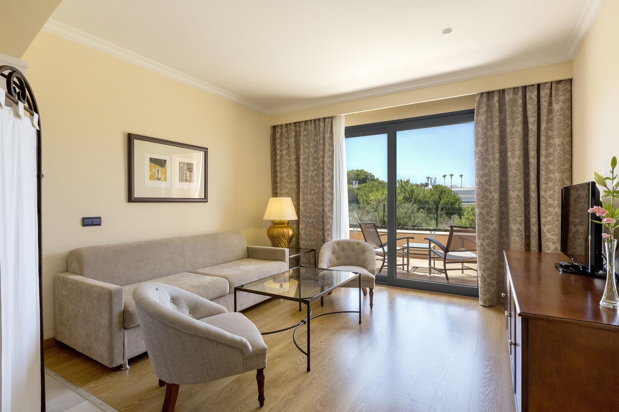 Hipotels Barrosa Palace & Spa Chiclana de la Frontera Zewnętrze zdjęcie A living room