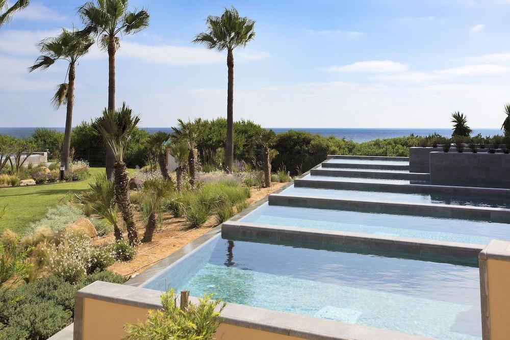 Hipotels Barrosa Palace & Spa Chiclana de la Frontera Zewnętrze zdjęcie The pool at the hotel