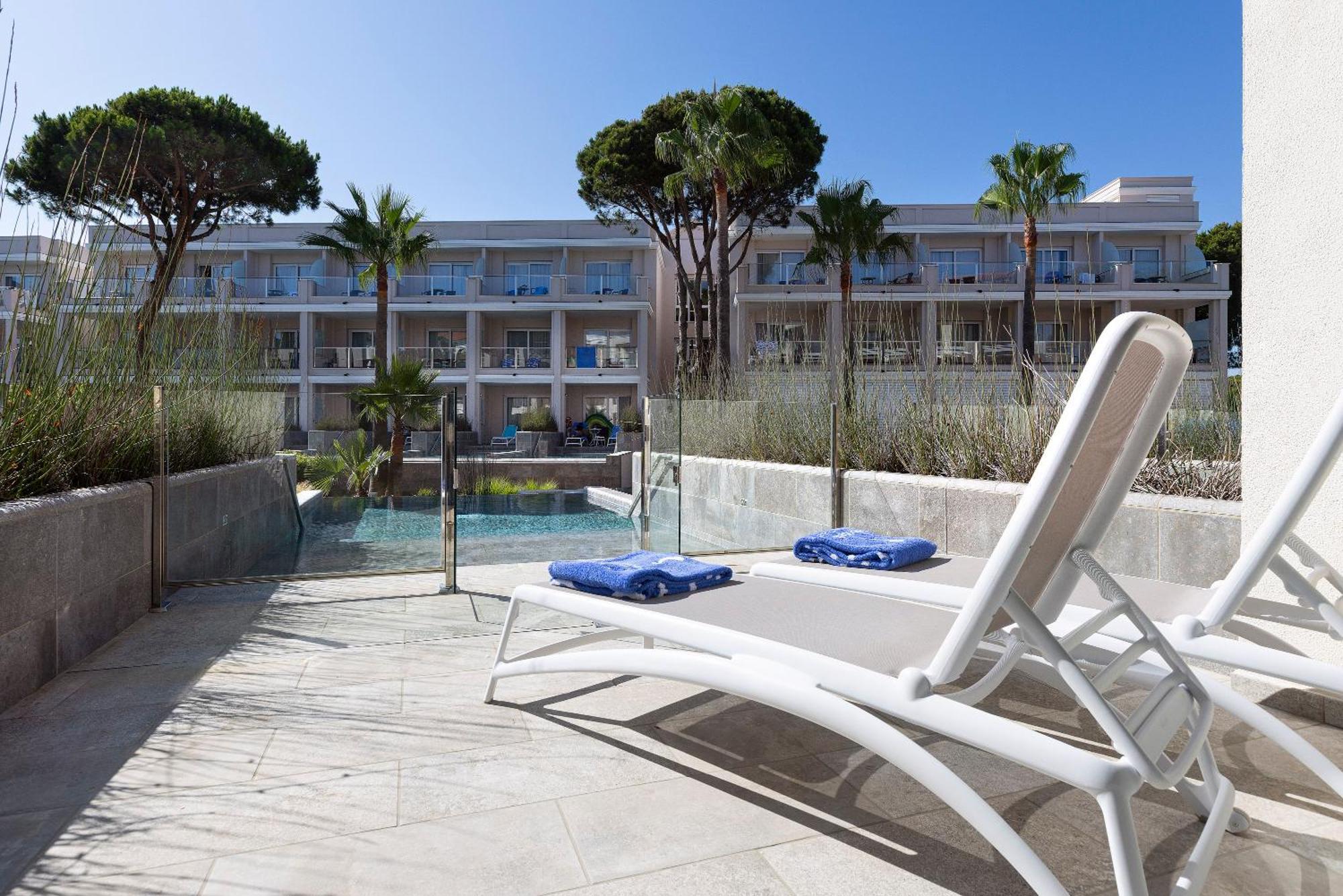 Hipotels Barrosa Palace & Spa Chiclana de la Frontera Zewnętrze zdjęcie The hotel's pool