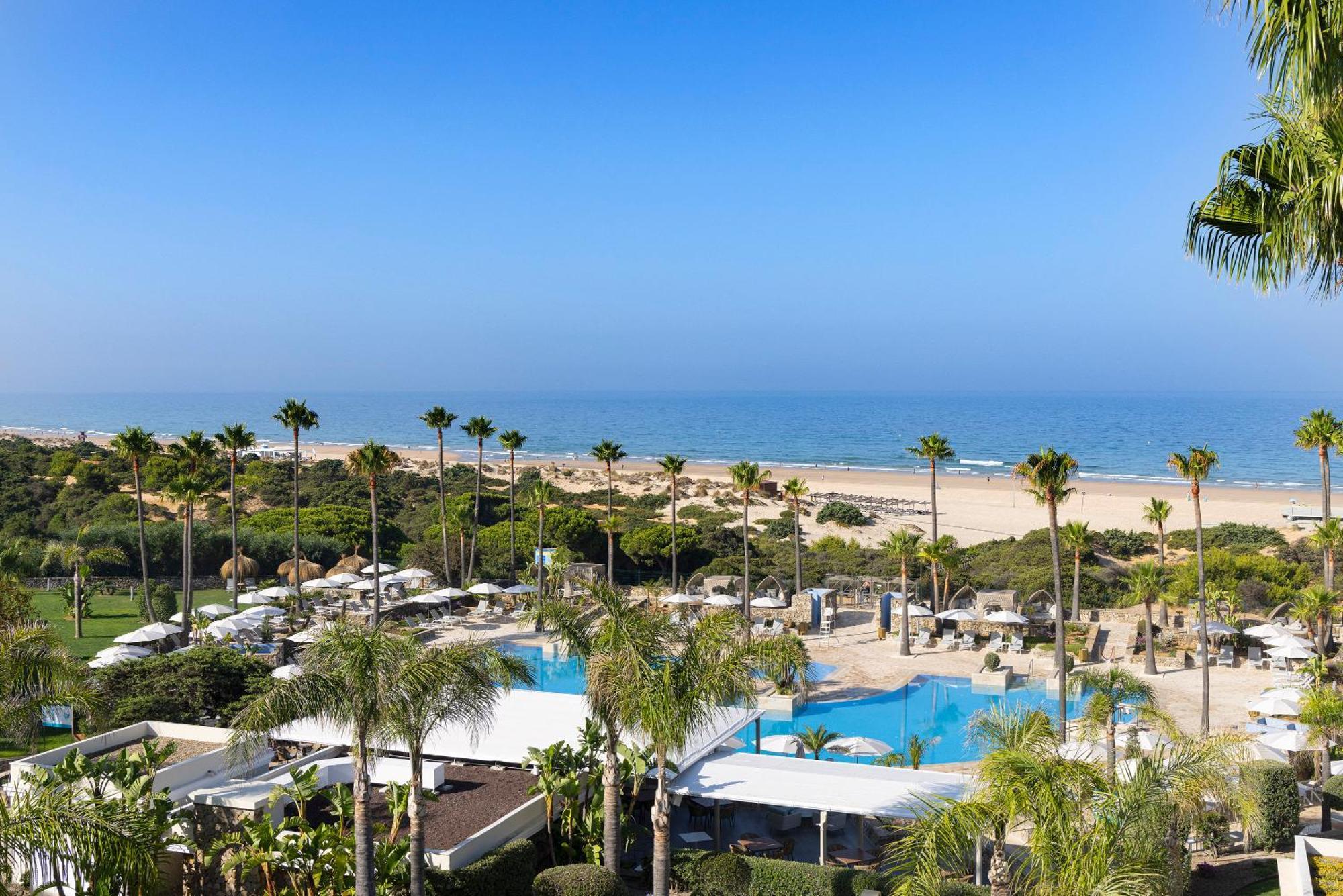 Hipotels Barrosa Palace & Spa Chiclana de la Frontera Zewnętrze zdjęcie View of the beach